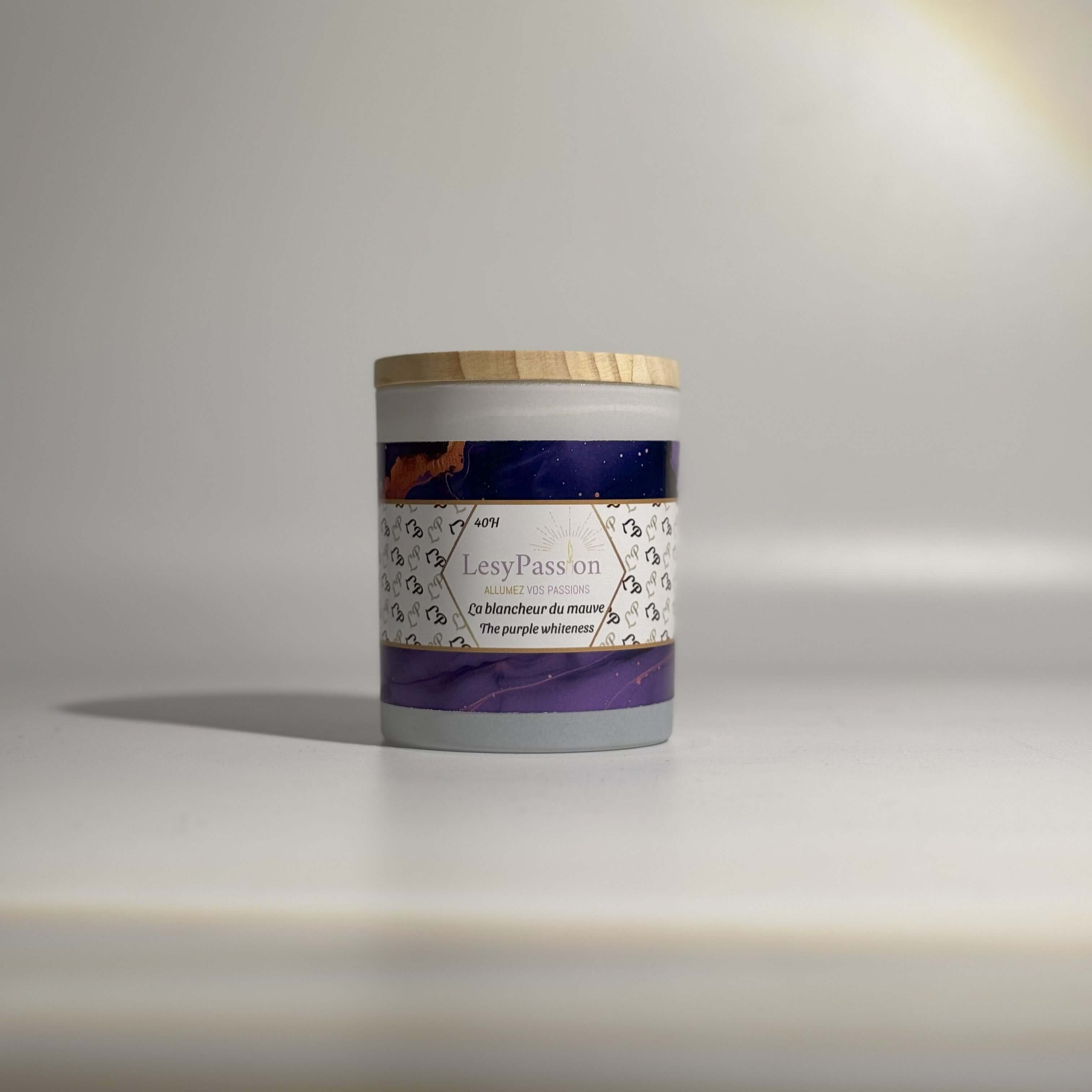 La blancheur du mauve